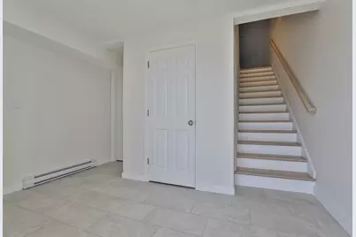 19 Autumn Lane, Raymond, NH 03077 - Photo 3