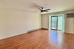 4 Fairfax Ave, Derry, NH 03038 - Photo 7