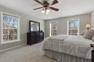 18 Holbrook Rd, Bedford, NH 03110 - Photo 23