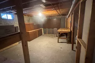 223 Taylor Dr, Windsor, VT 05089 - Photo 31