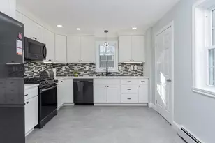 17 Trues Pkwy, Sandown, NH 03873 - Photo 13