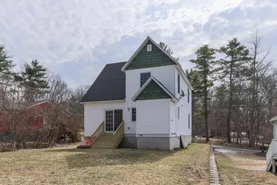 17 Trues Parkway, Sandown, NH 03873 - Photo 3