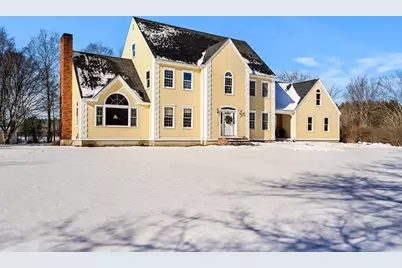 13 Madison Avenue, Kingston, NH 03848 - Photo 1