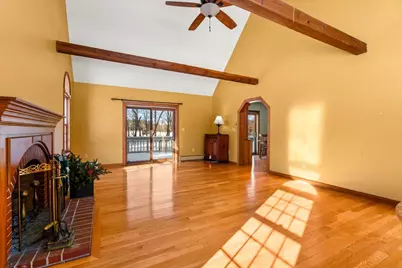 13 Madison Avenue, Kingston, NH 03848 - Photo 5