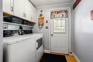 17 Lilac Ct, Raymond, NH 03077 - Photo 5