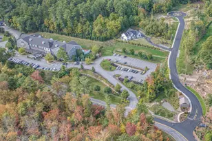 21 Grand Ave, Bedford, NH 03110 - Photo 7