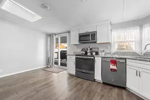 73 Riverledge Dr, Goffstown, NH 03045 - Photo 11