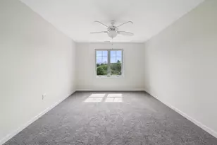 3 Autumn Ln, Raymond, NH 03077 - Photo 7