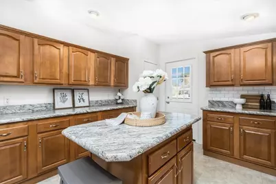 80 Ledgewood Way, Manchester, NH 03104 - Photo 15