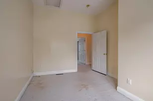 69 Patterson St, Manchester, NH 03102 - Photo 27