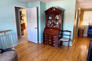 24 Shadwell Rd, Nashua, NH 03062 - Photo 9