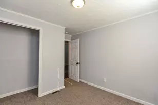 127 Holbrook Ave, Swanzey, NH 03446 - Photo 21