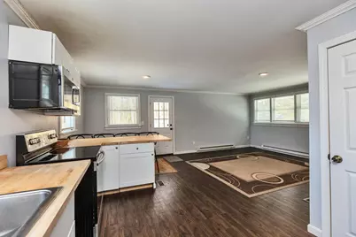 127 Holbrook Avenue, Swanzey, NH 03446 - Photo 9