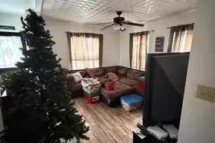 18-20 Elm St, Derry, NH 03038 - Photo 21