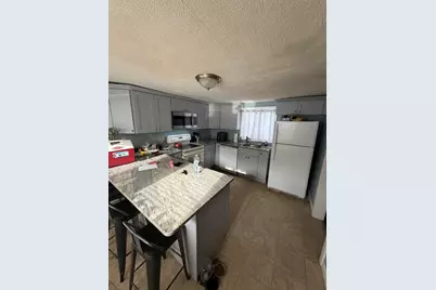 18-20 Elm Street, Derry, NH 03038 - Photo 7