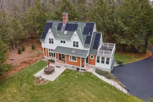 17 Joslin Rd, East Kingston, NH 03833 - Photo 3