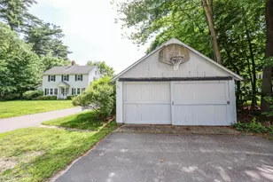 30 Baker St, Hudson, NH 03051 - Photo 35
