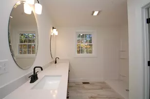 21B Griffin Rd, Hudson, NH 03051 - Photo 7