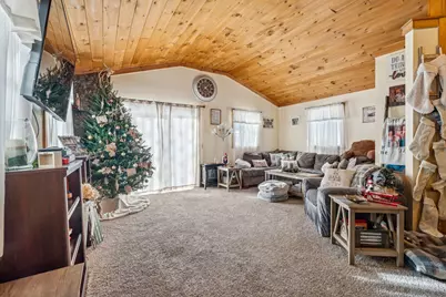 724 South Windsor Street, Royalton, VT 05068 - Photo 5