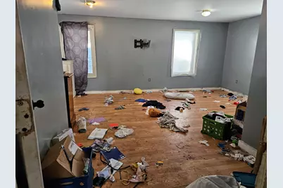 409 Sullivan Street, Claremont, NH 03743 - Photo 7