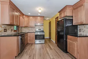 44 Gillis St, Nashua, NH 03060 - Photo 9