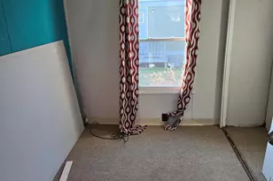 14 Anthony Cir, Swanzey, NH 03446 - Photo 11