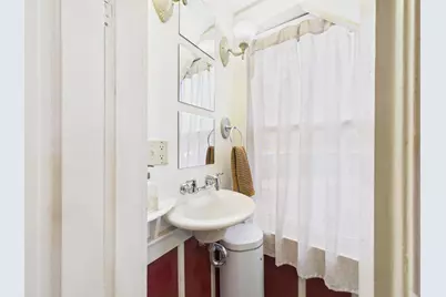 11 Washington Street, Concord, NH 03303 - Photo 15