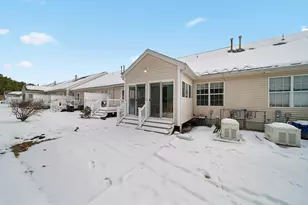 74 Pleasant St, Windham, NH 03087 - Photo 31