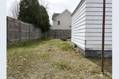 1360 Woodbury Avenue, Portsmouth, NH 03801 - Photo 3