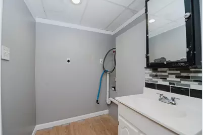 81 Theophile Street, Manchester, NH 03102 - Photo 27