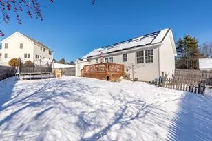 76 Skyview Dr, Farmington, NH 03835 - Photo 5
