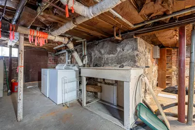 427 Wilson Street, Manchester, NH 03103 - Photo 47