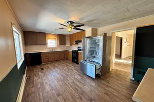 642 Howland St, Berlin, NH 03570 - Photo 15