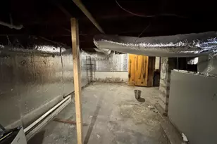 642 Howland St, Berlin, NH 03570 - Photo 29