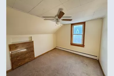 642 Howland Street, Berlin, NH 03570 - Photo 23