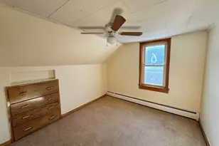 642 Howland St, Berlin, NH 03570 - Photo 23