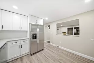 1093 Cilley Rd, Manchester, NH 03103 - Photo 27