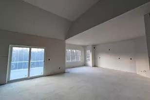 131 Merrimack St, Hooksett, NH 03106 - Photo 5