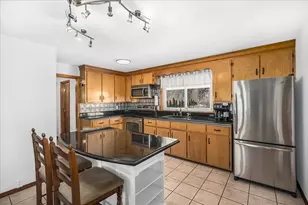 1100 Goffstown Rd, Manchester, NH 03102 - Photo 7