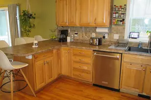 64 Jay Way, Rochester, NH 03868 - Photo 3