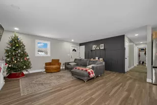 23 Woodcrest Dr, Ossipee, NH 03864 - Photo 5