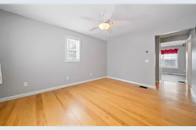 146 Karatzas Avenue, Manchester, NH 03104 - Photo 7