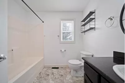 146 Karatzas Avenue, Manchester, NH 03104 - Photo 19