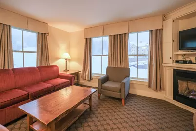 717/719 Q1-4 Jackson Gore Adams House #717/719 Q1-4, Ludlow, VT 05149 - Photo 5