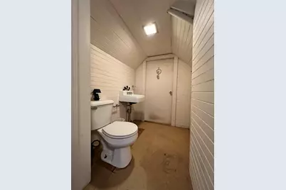 120 S Main Street, Newport, NH 03773 - Photo 13