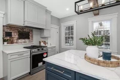 18 Souhegan Street, Milford, NH 03055 - Photo 11