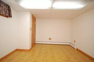 59 Fairview St, Goffstown, NH 03045 - Photo 9