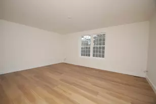 27B Griffin Rd, Hudson, NH 03051 - Photo 7