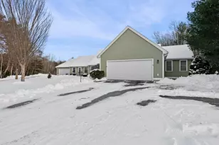 47 Risloves Way, Fremont, NH 03044 - Photo 3