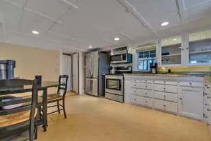 12 Portland Ave, Dover, NH 03820 - Photo 7